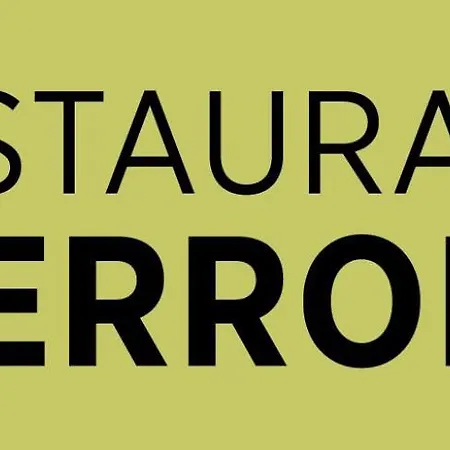 Logis - Et Restaurant Le Relais Des Garrigues Hotell