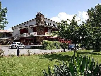 Logis - Et Restaurant Le Relais Des Garrigues