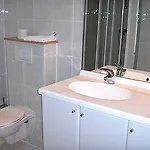 Relais Des Garrigues Hotel 2*