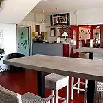 Hotel Relais Des Garrigues Grisolles (Tarn-et-Garonne)