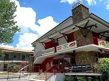 Logis - Et Restaurant Le Relais Des Garrigues Hotel Grisolles (Tarn-et-Garonne)